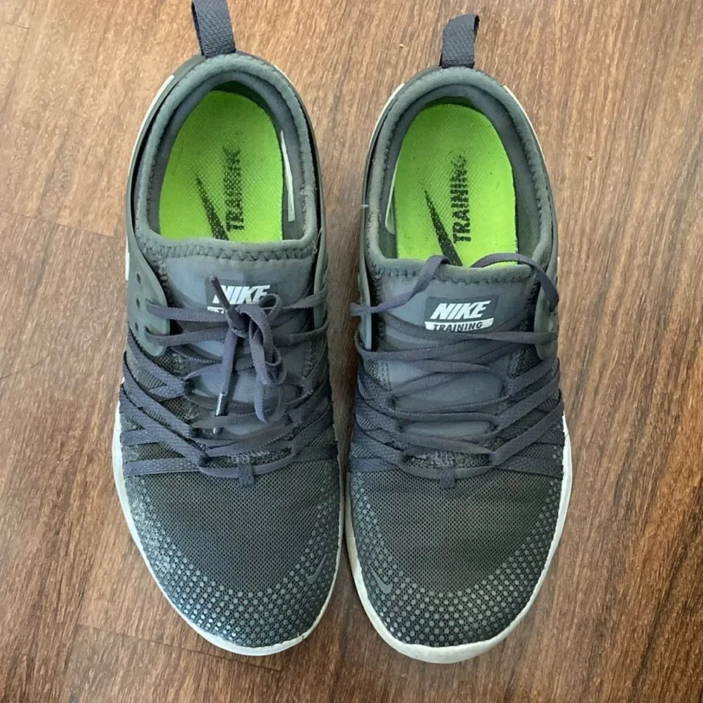 Nike Gray Running Shoes Sz 7